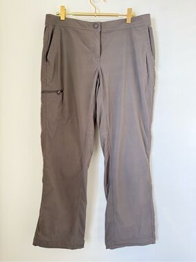 LL Bean Comfort Trail Pants Ash 10 Petite 10P NEW
